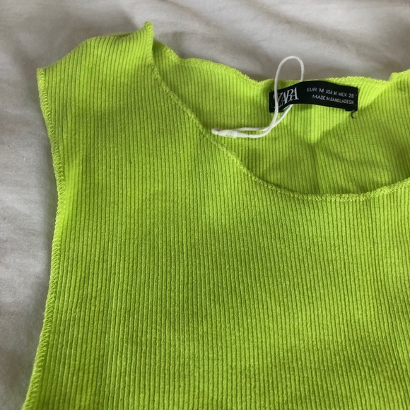 Zara Cropped Top - Picture 3 of 3